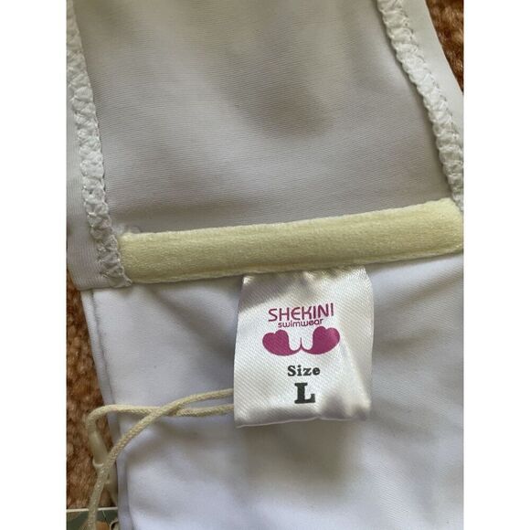 SHEKINI White Bikini Top Size L Wrap Style Adjustable Swimwear - Picture 3 of 4